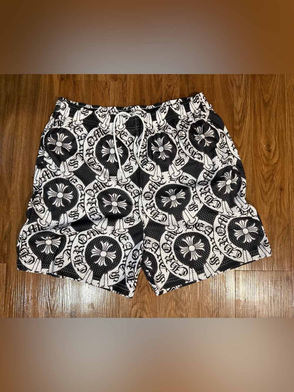 Custom "CH" Mesh Lined Athleisure Black/White Men's Short XXL Brand New *RARE*